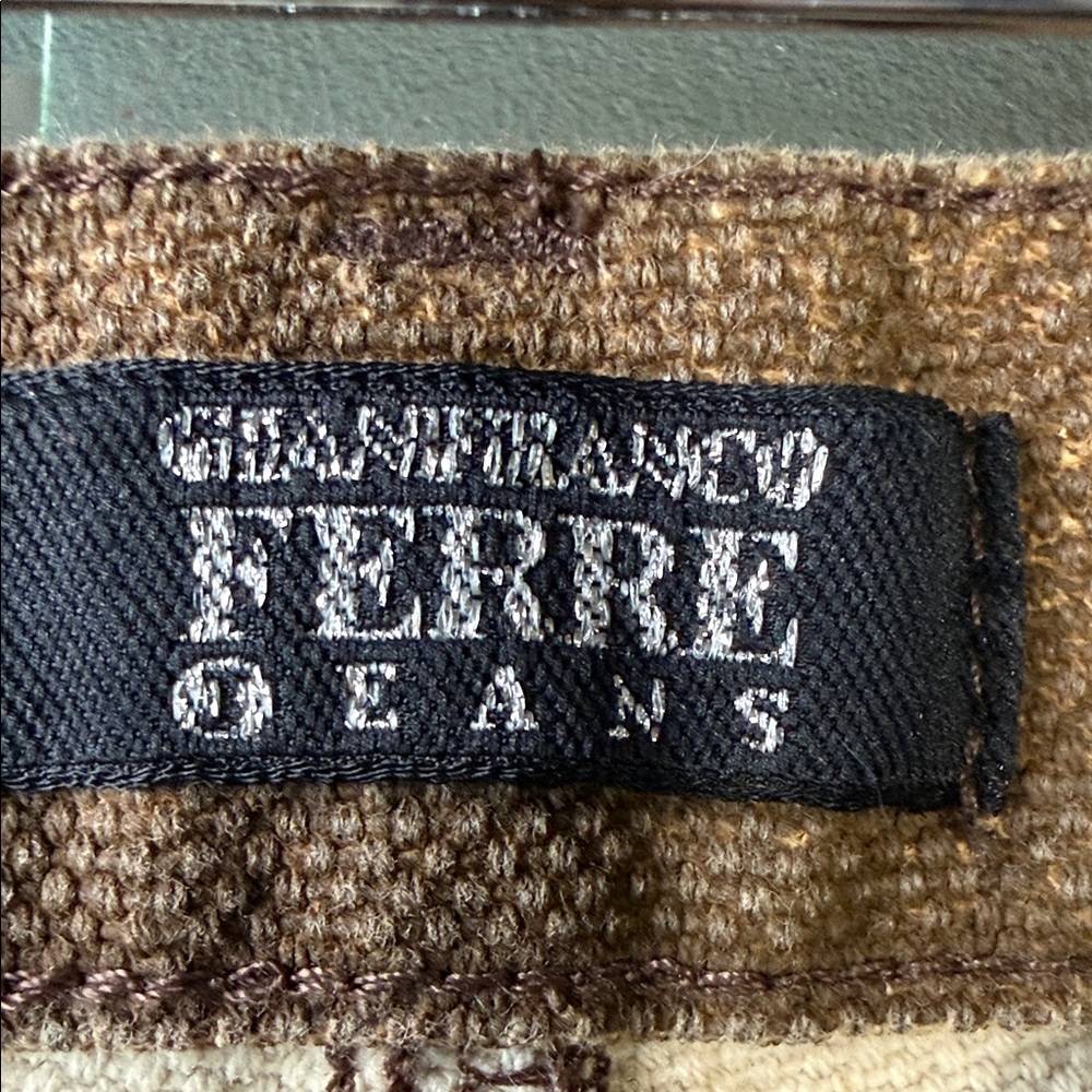 Gianfranco Ferre Men's Straight Jeans - Brown &Yellow with zip and metal studs - Picture 8 of 16